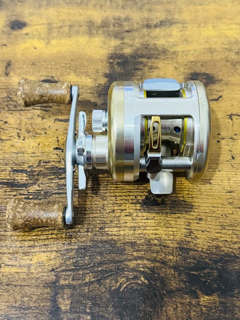 早いもの勝ち！！　ダイワ ミリオネア　CV-Z 右巻き