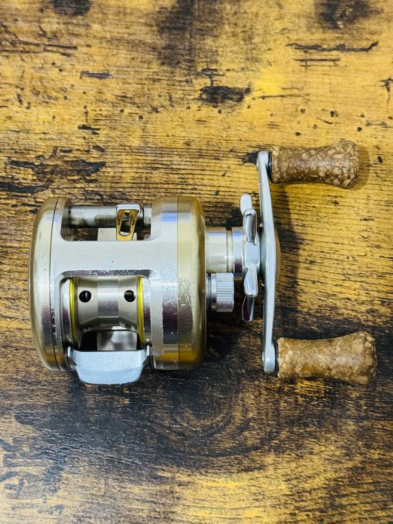 早いもの勝ち！！　ダイワ ミリオネア　CV-Z 右巻き