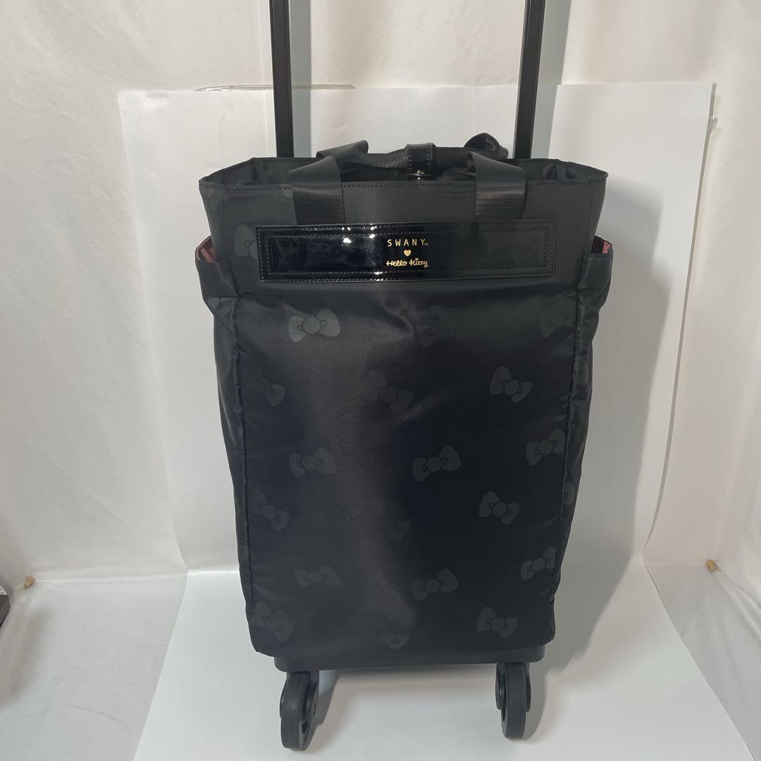 【美品】スワニー×ハローキティ　コラボ　キャリーバッグ