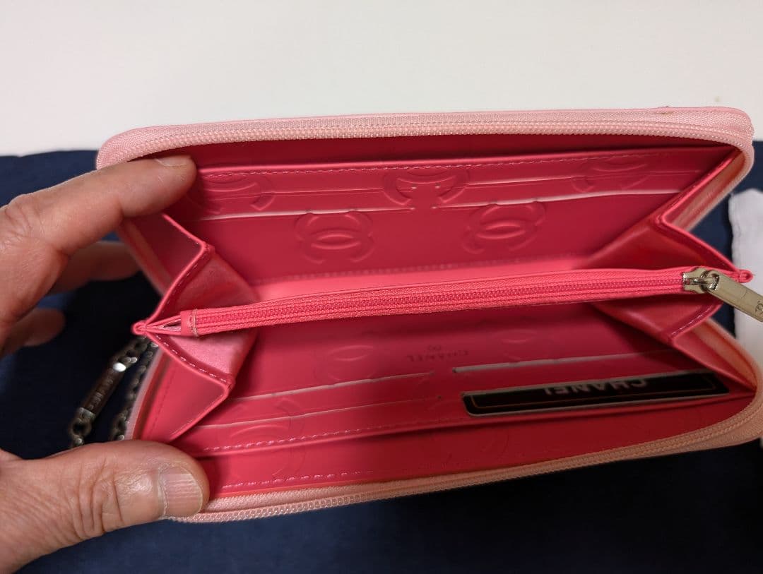 CHANEL ピンク系 長財布 認証カード付き - cataloguedislab.com