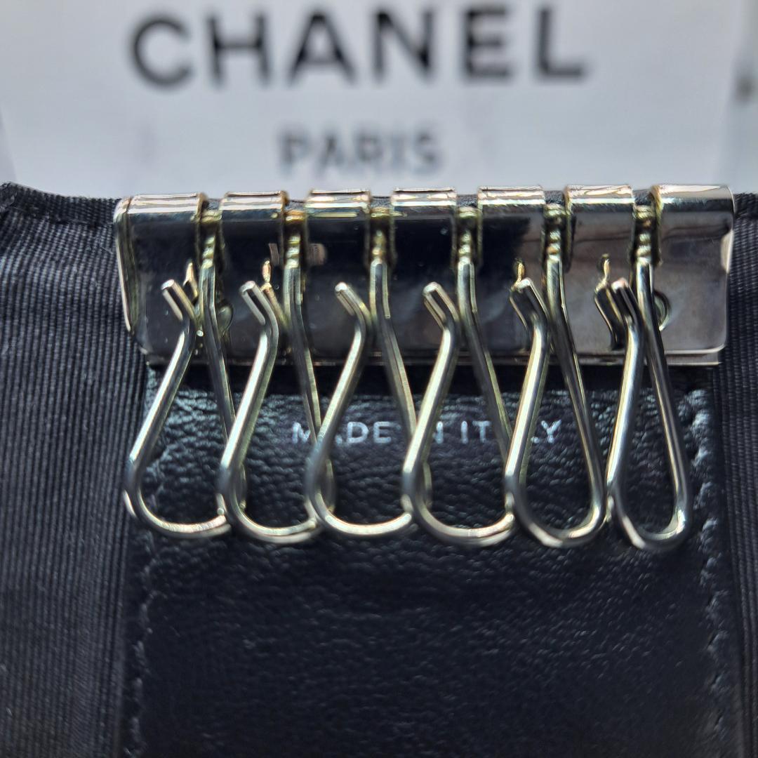 CHANEL　マトラッセ　キーケース　ブラック　ラムスキン