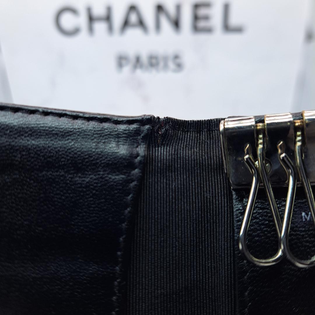 CHANEL　マトラッセ　キーケース　ブラック　ラムスキン