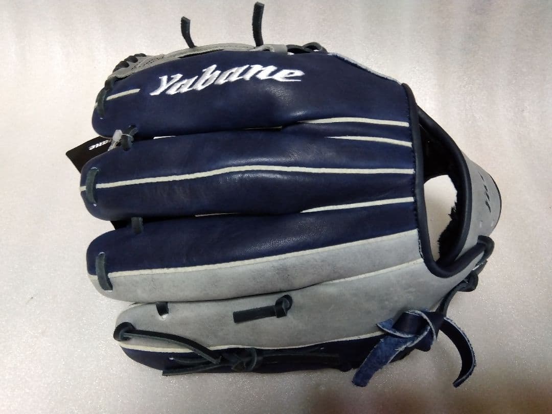 一般軟式グラブ◆ヤバネ◆YA2EGR03◆右投げ◆オールラウンド◆定価17600