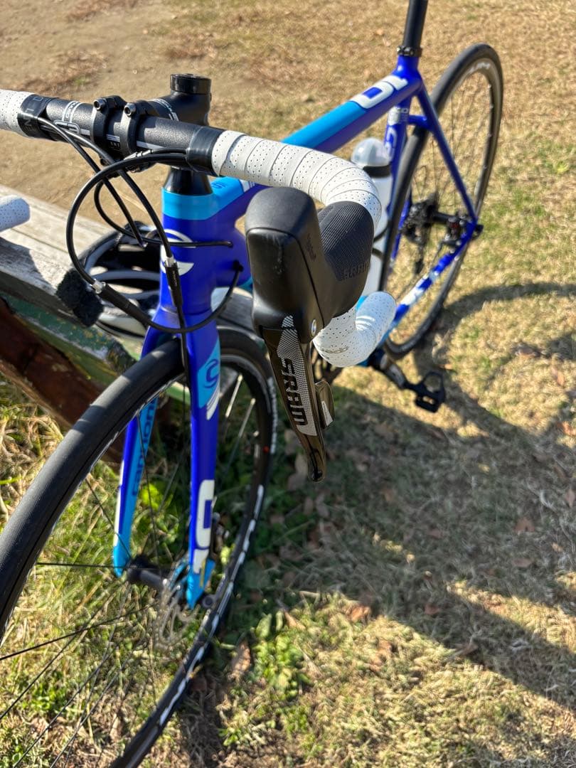 自転車本体 Cannondale CAAD10 Disc SRAM Rival