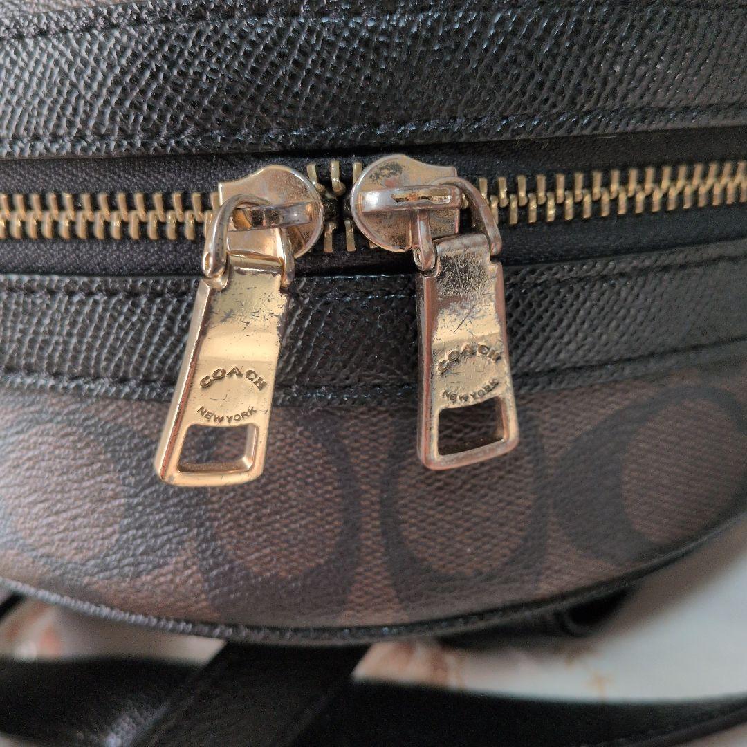 COACH ケンリー・バックパック シグネチャー