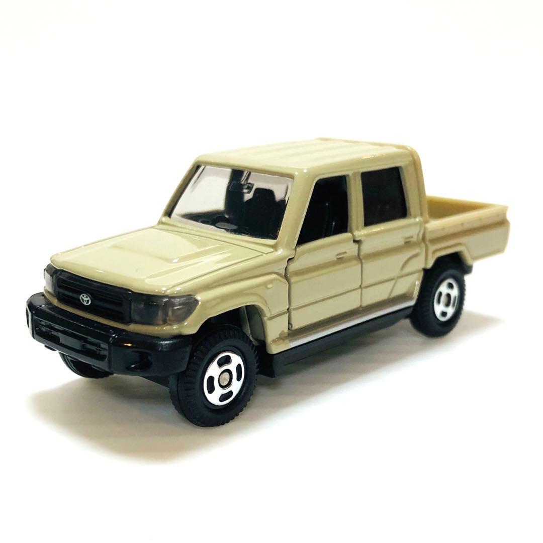 トミカ トヨタ ランドクルーザー 70 SERIES 非売品 - メルカリ