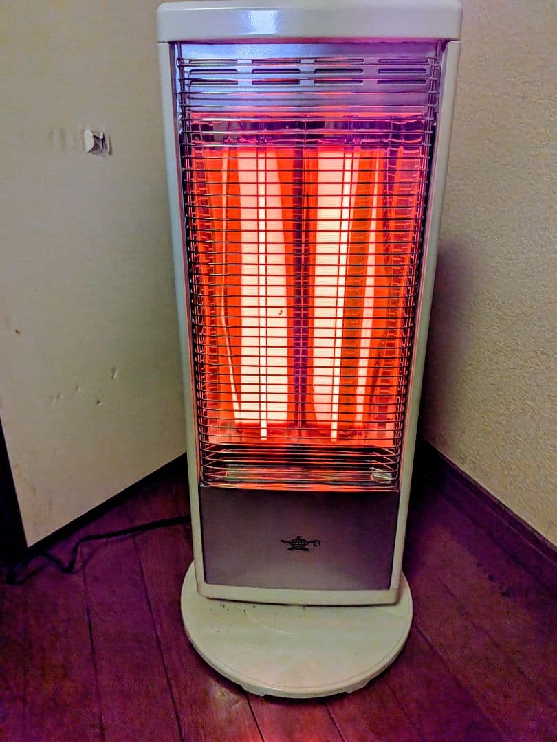アラジン　遠赤グラファイトヒーター　ヒートショック対策