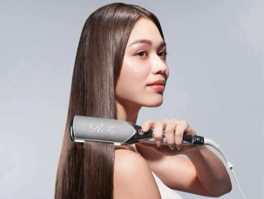 【新品未使用】ReFaリファ パワーストレートアイロン プロ ホワイト