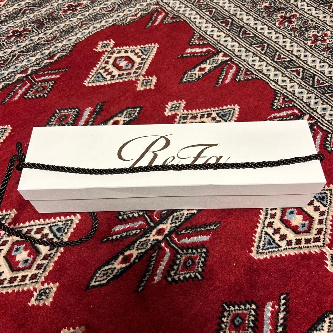 【新品未使用】ReFaリファ パワーストレートアイロン プロ ホワイト