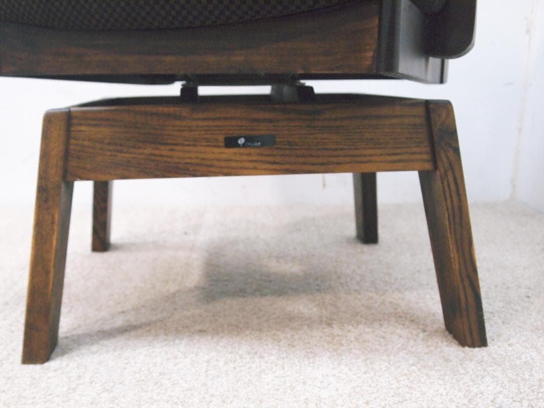 良品！大塚家具 ダイニングチェア 回転椅子 アームチェア 鳴門C-490KA