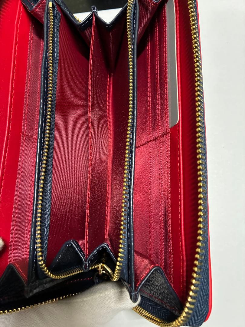 ☆希少【新品】ヴィヴィアンウエストウッド ラウンドファスナー長財布 大容量 青赤