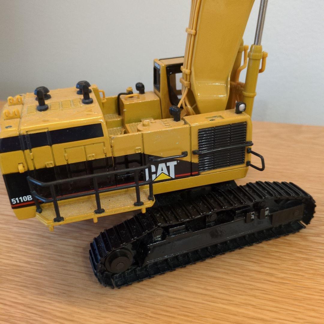 キャタピラー5110B　バックホー　重機ミニチュア　模型