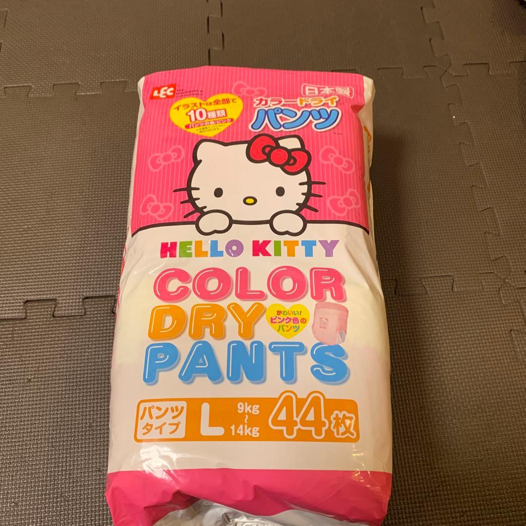 ハローキティ カラードライパンツ オムツL44枚入り - メルカリ