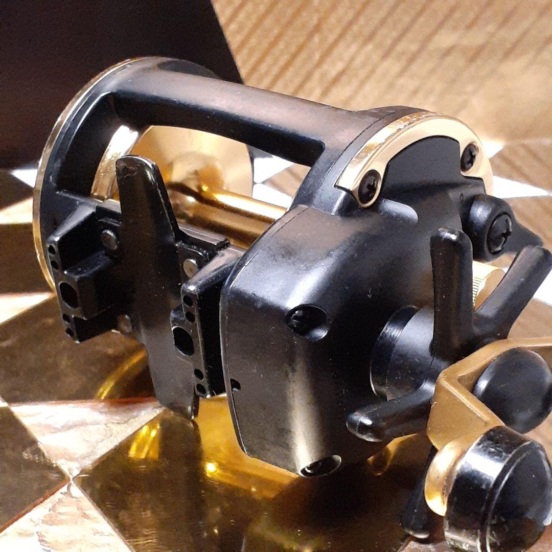 ダイワ GRAND WAVE-X 50SHV 石鯛 ベイトリール イシダイ磯釣り