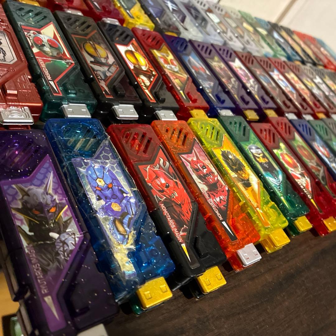 値引き中】スタッグフォン付 仮面ライダーW ガイアメモリ まとめ売り 59個