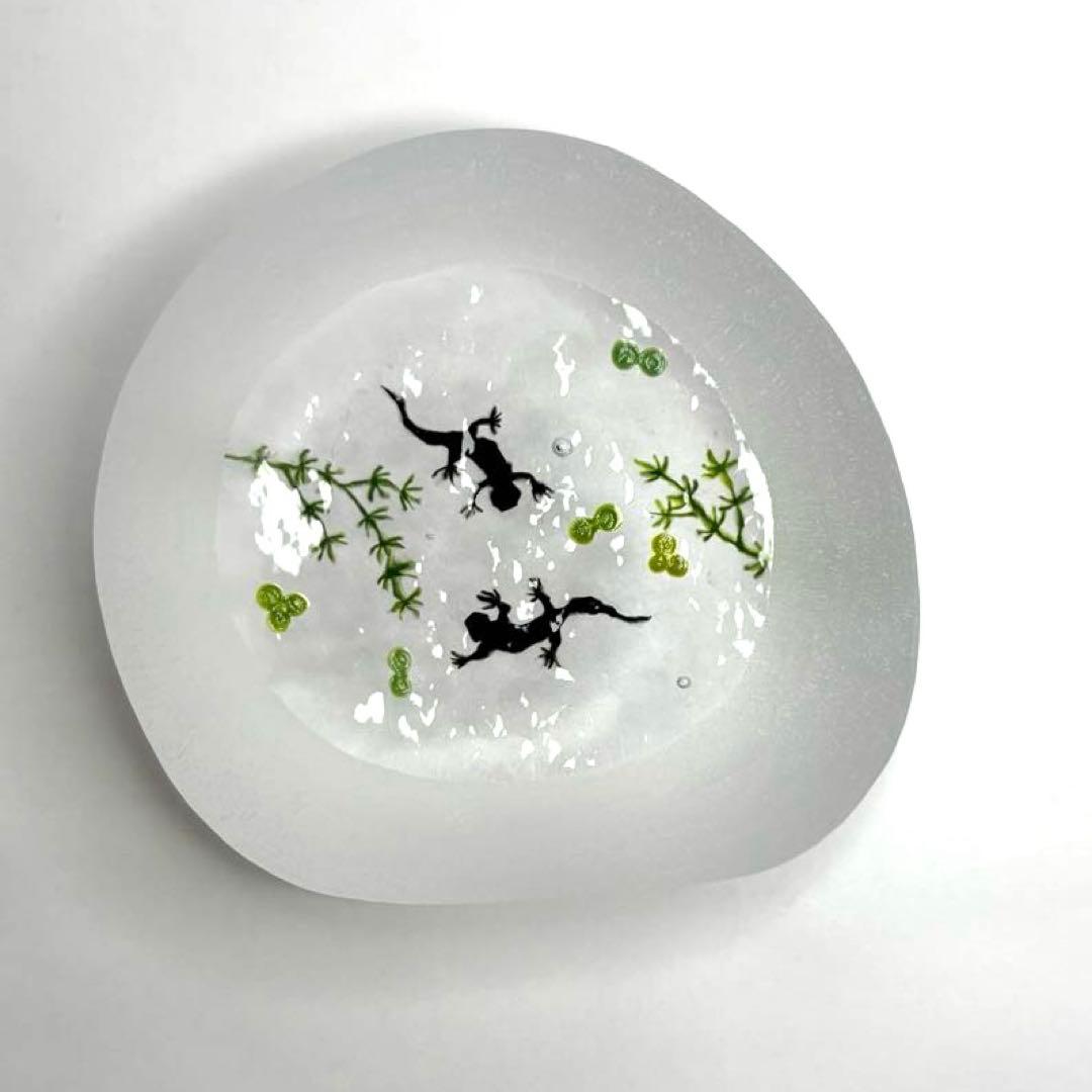 久保裕子さん作 ガラス アカハライモリ 水草 ペーパーウェイト 文鎮