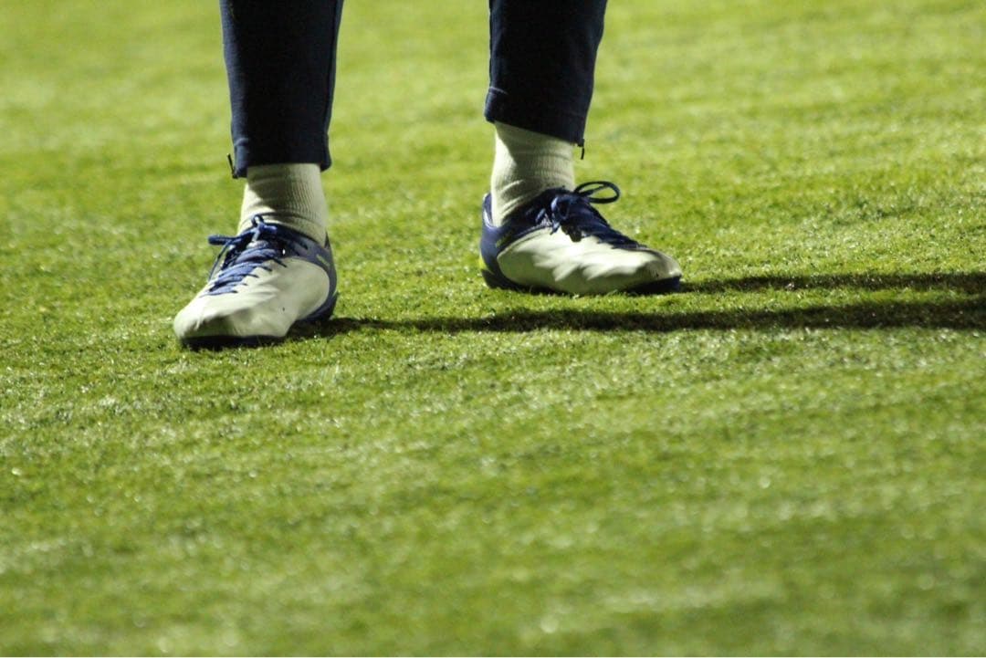 ミズノ レビュラ2 V2 SL 27センチ プロ選手使用 - メルカリ