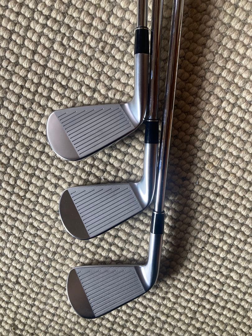 スリクソン　ZXi５　アイアン　５〜Ｐ　６本NS 950GH Neo