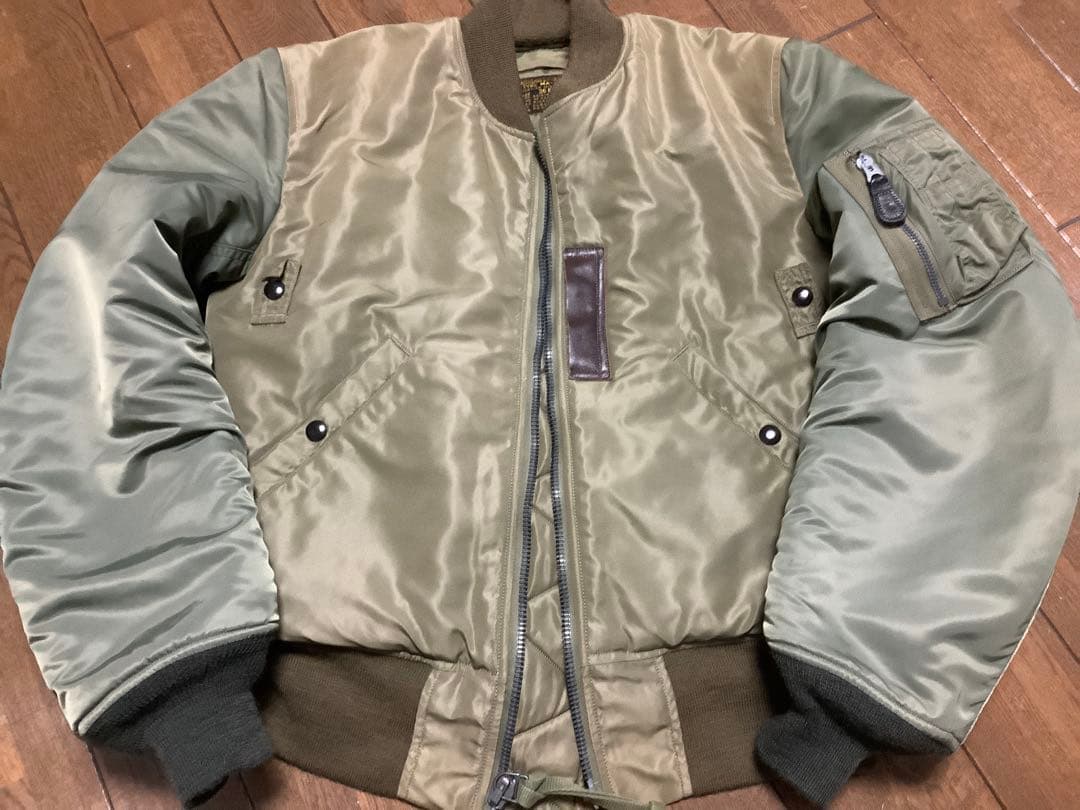 ほぼ新品バズリクソンズ　ビームスプラスコラボMA-1 36 絶版