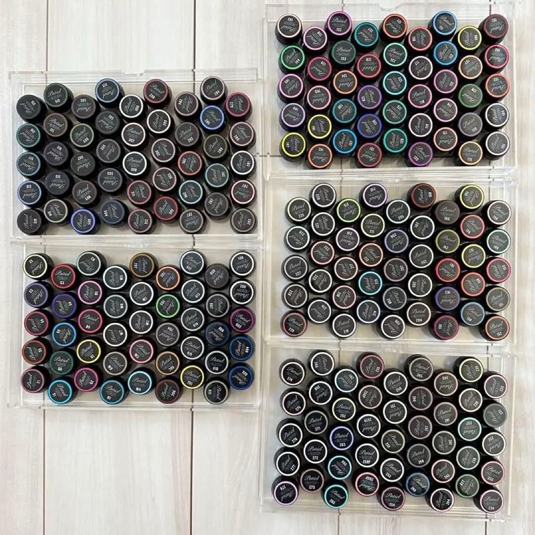 1点限り】即日発送 プティール全色セット アクリルケース付き - メルカリ