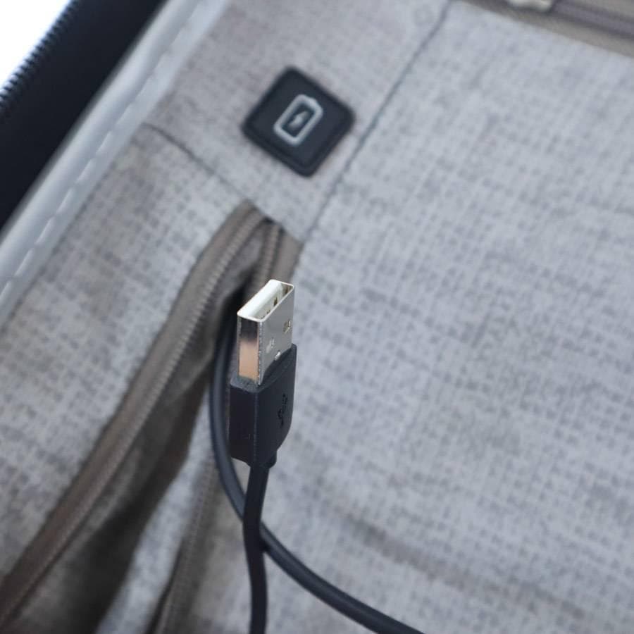 サムソナイト シーライト スピナー55 エキスパンダブル 機内持ち込み可能