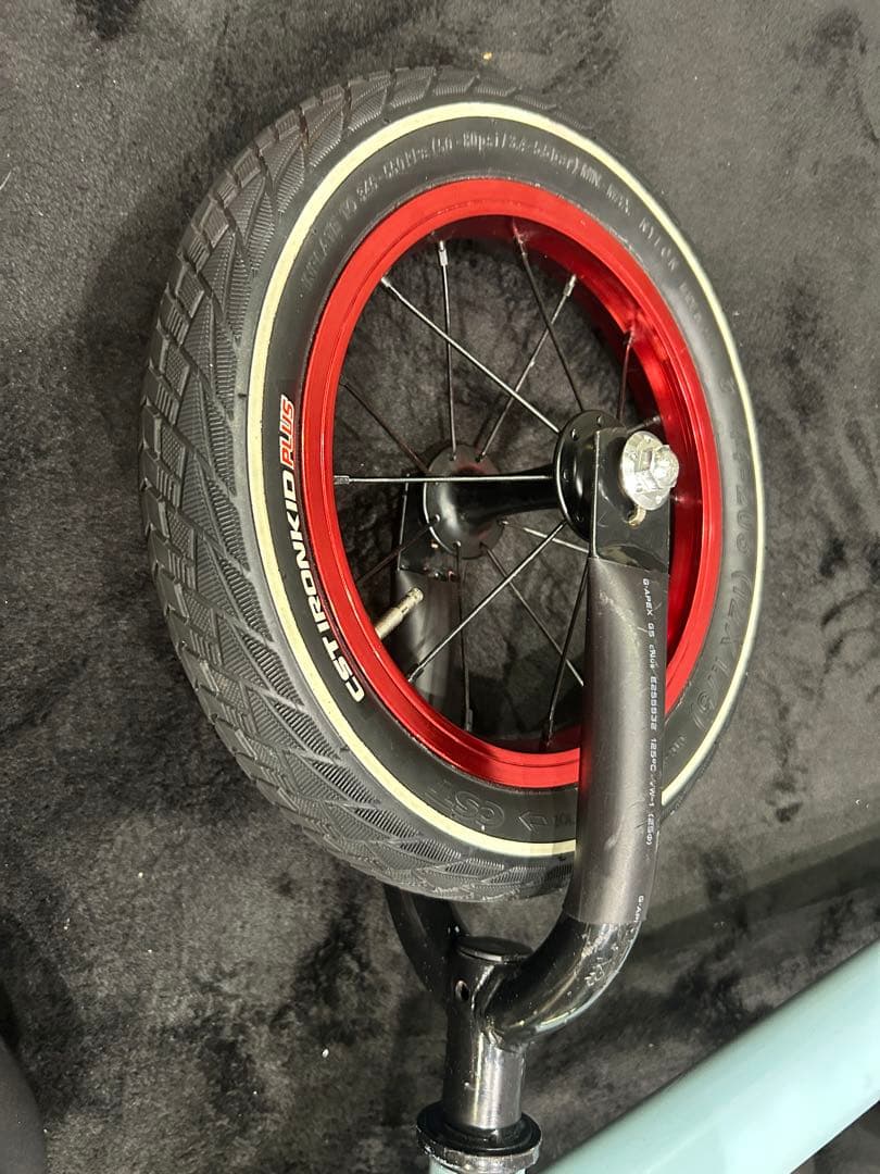 ストライダー カスタム バランスバイク