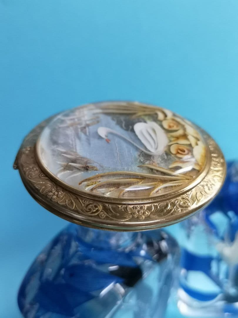 1950s ✨ 英国アンティーク パウダーコンパクト