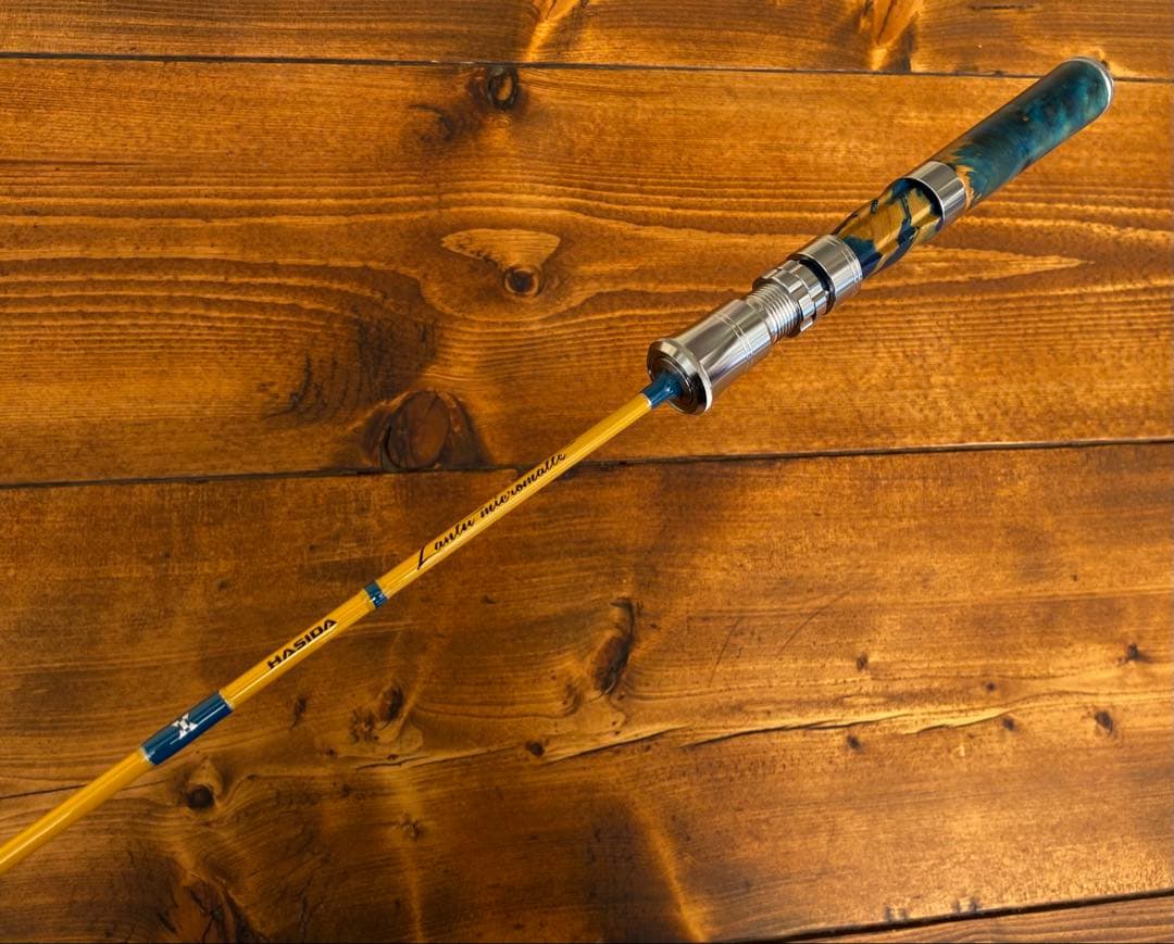 カーボンロッド　トラウトロッド　ベイトロッド　C562UL ウッドグリップ