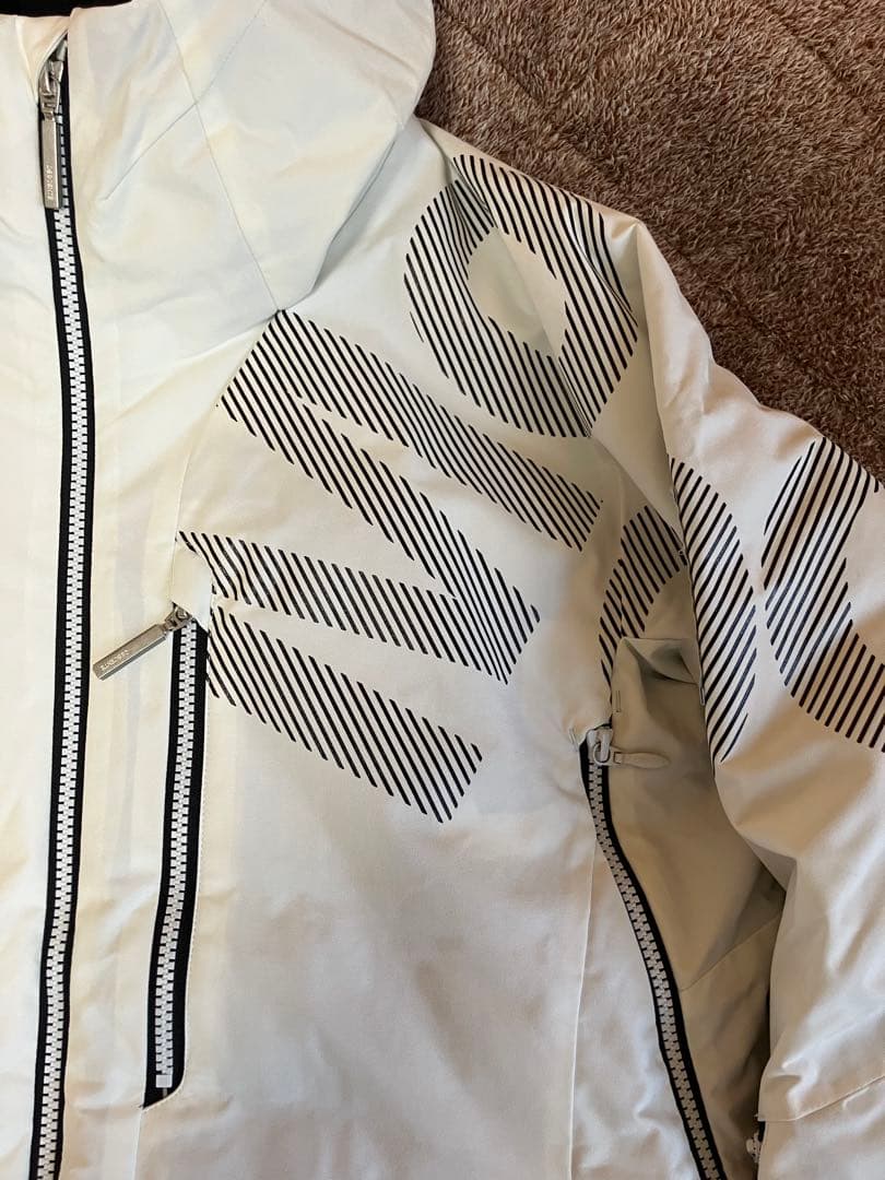 けい　DESCENTE デサント　スキーウェア　上下セット　サイズL