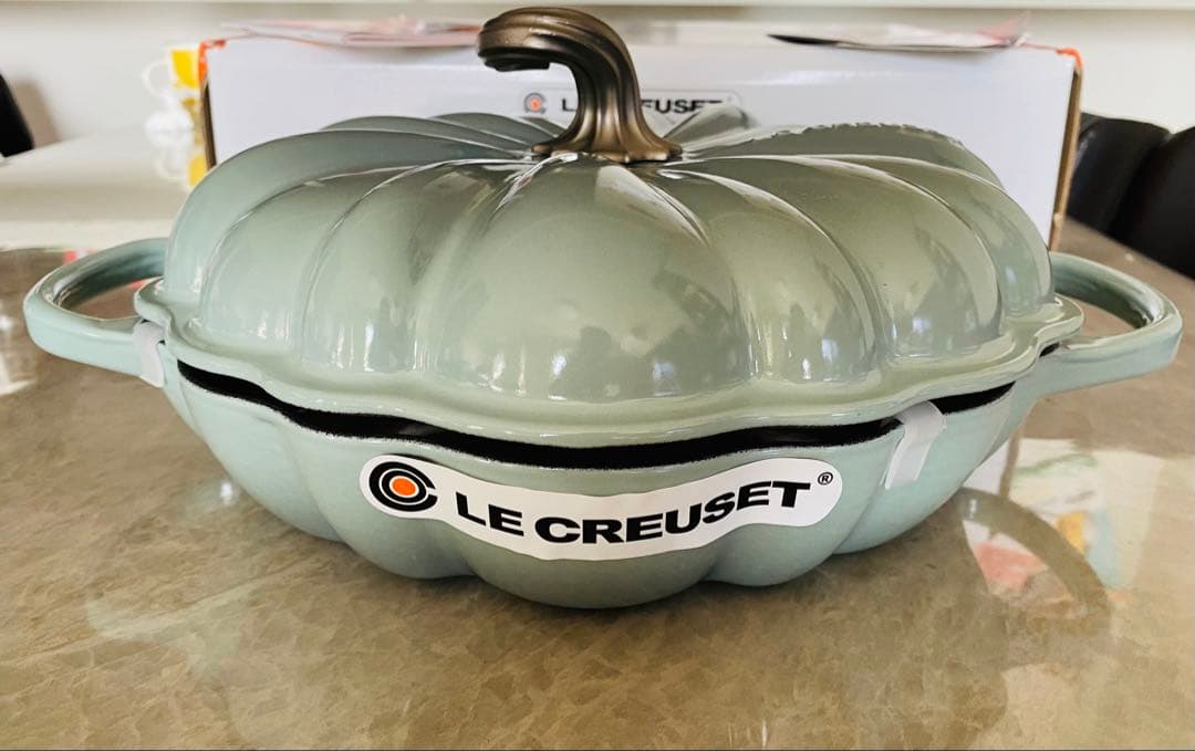 【新品】ル・クルーゼ　シグニチャービュッフェ　キャセロール　パンプキン28cm