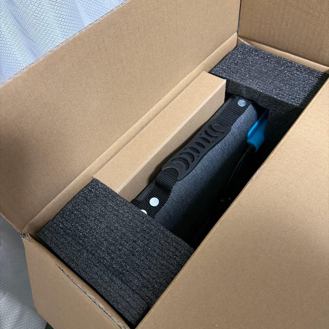 ANKER SOLIX PS100ポータブルソーラーパネル