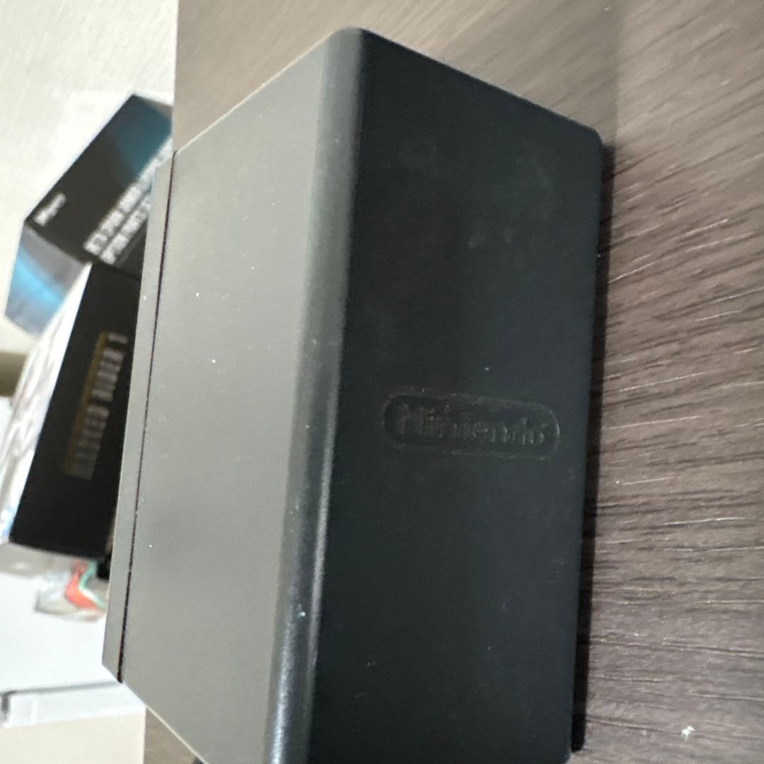 Switch Lite ターコイズ+正規充電器+ケース