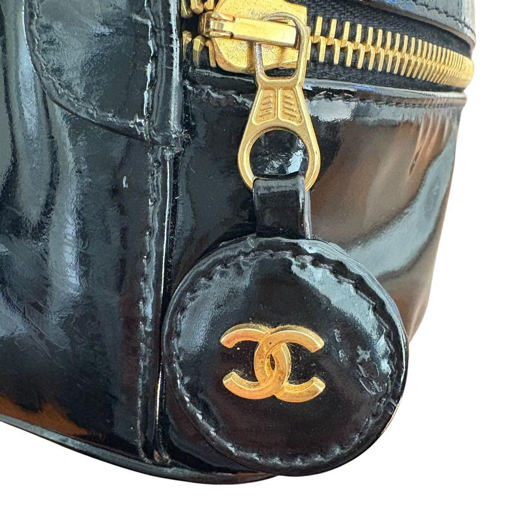 CHANEL バニティ パテント 黒 ココマーク 希少 オールド　化粧ポーチ