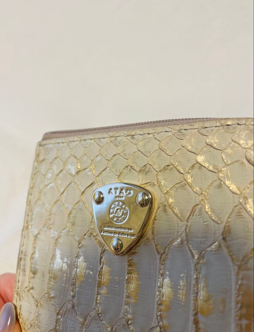 n*o様 【 美品✨️】ATAO ミリモ パイソンHAKU アイボリーゴールド箔