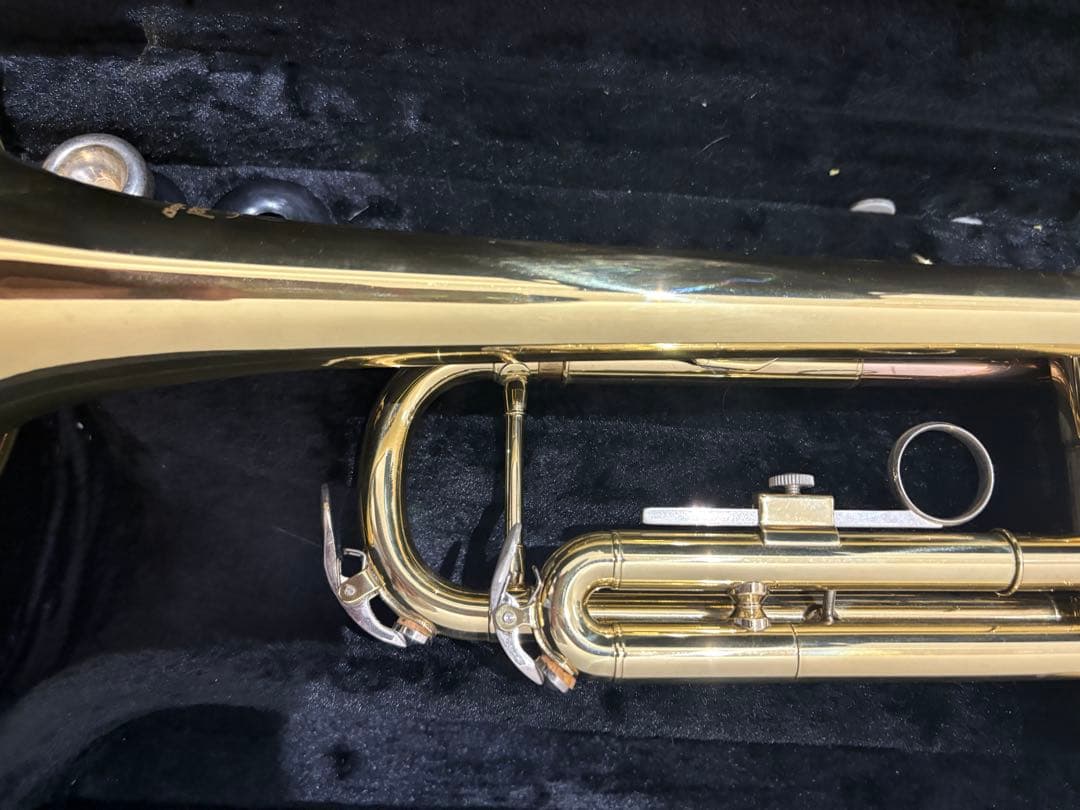 トランペット　楽器