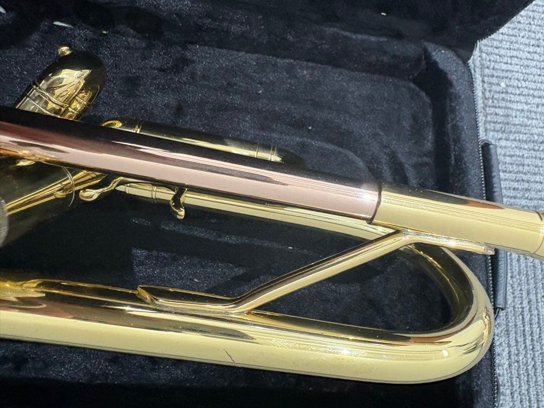 トランペット　楽器