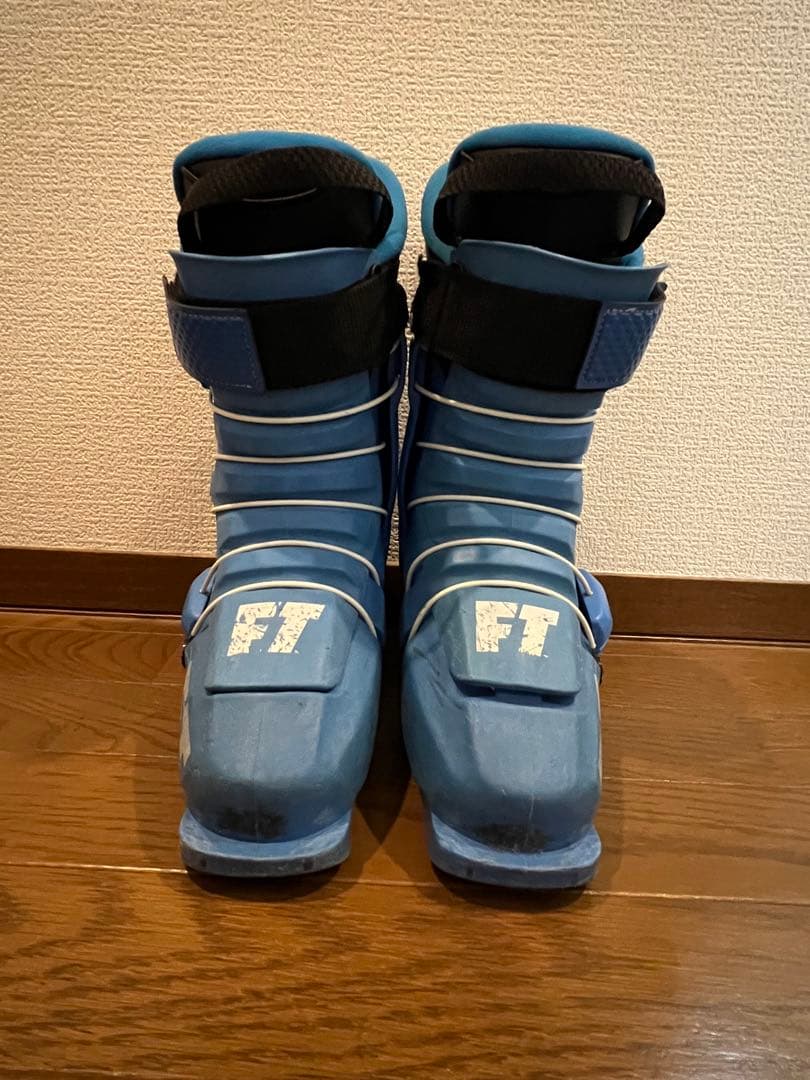 FT フルチルト モーグル用スキーブーツ 青 22.5cm