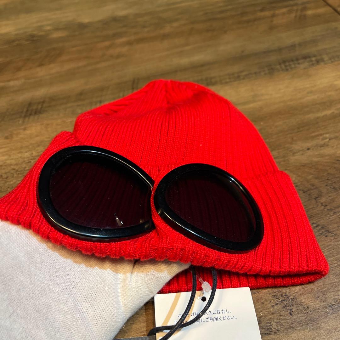 新品CP company CPカンパニー　ゴーグル ビーニー ニット帽　レッド