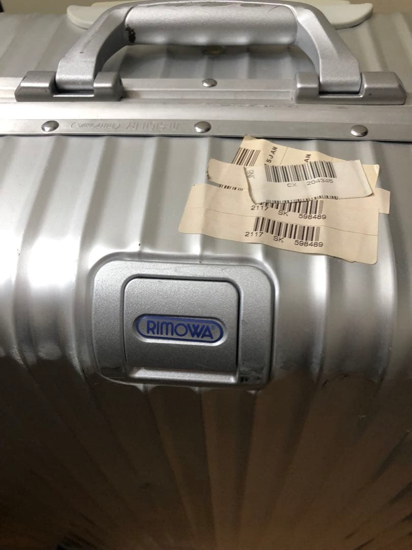 RIMOWA リモワ　4輪　スーツケース　93277 シルバー