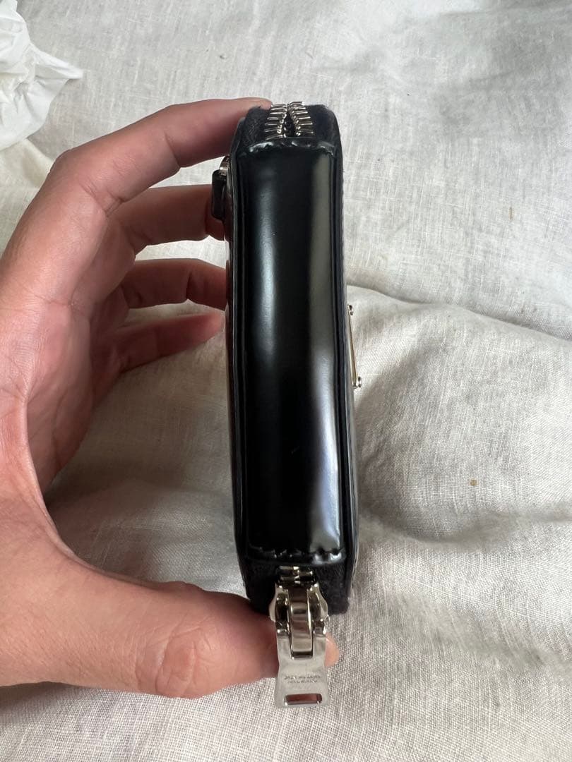 【極美品】PRADA 三角形ケース ブラック　ショルダーバッグ　ポーチ