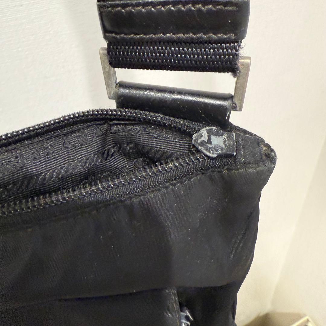 PRADA ブラック ショルダーバッグ ジャンク プラダ