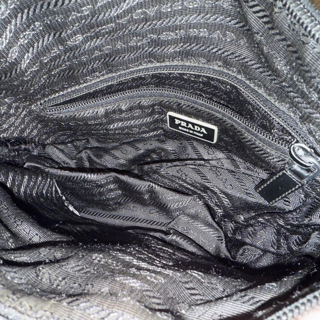 PRADA ブラック ショルダーバッグ ジャンク プラダ