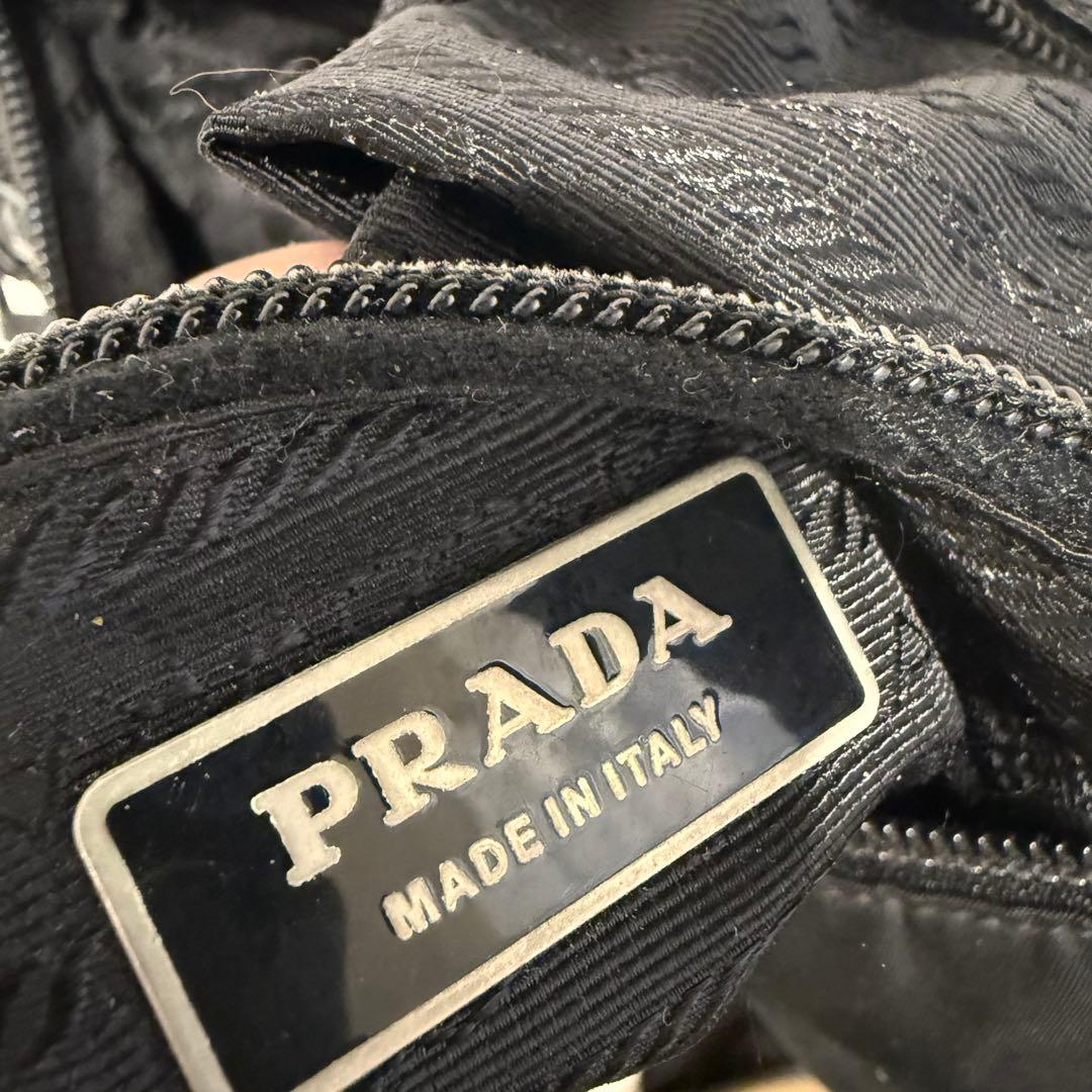 PRADA ブラック ショルダーバッグ ジャンク プラダ