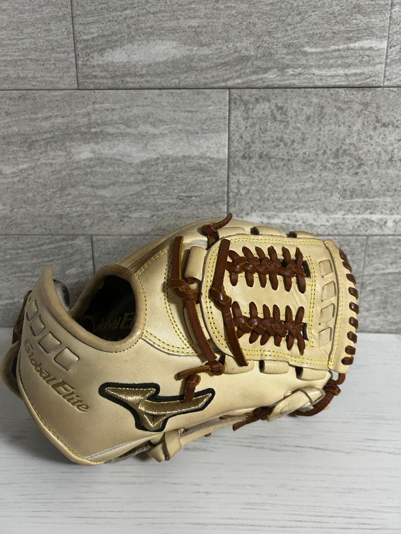 ミズノプロ　グローバルエリート 硬式　グラブ　内野手用 サイズ10 ブロンド