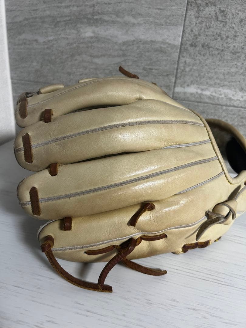 ミズノプロ　グローバルエリート 硬式　グラブ　内野手用 サイズ10 ブロンド