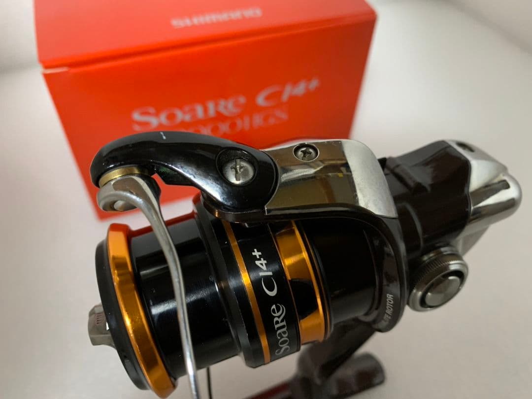 シマノ　スピニングリール　13ソアレCI4+　2000HGS