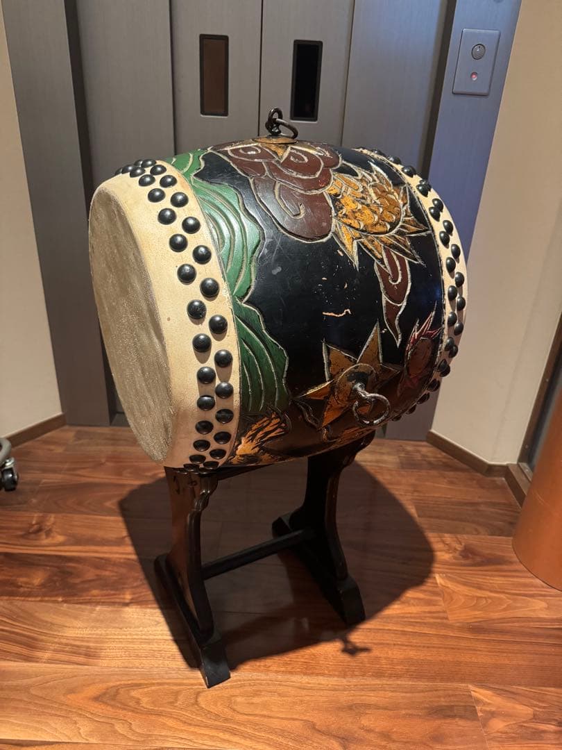 良品】 和太鼓 龍彫り 尺3 台付 - メルカリ