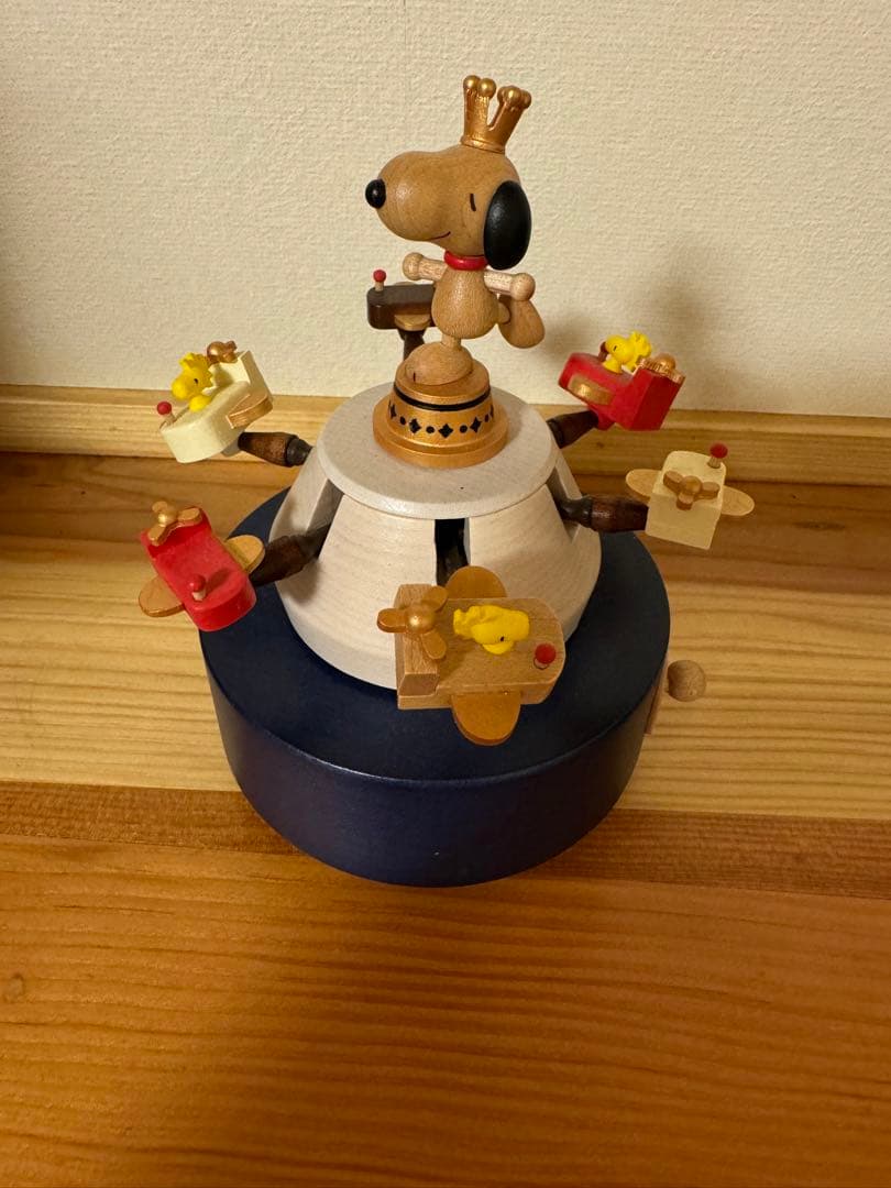 スヌーピー 木製オルゴール 遊園地 オズの魔法使い - メルカリ