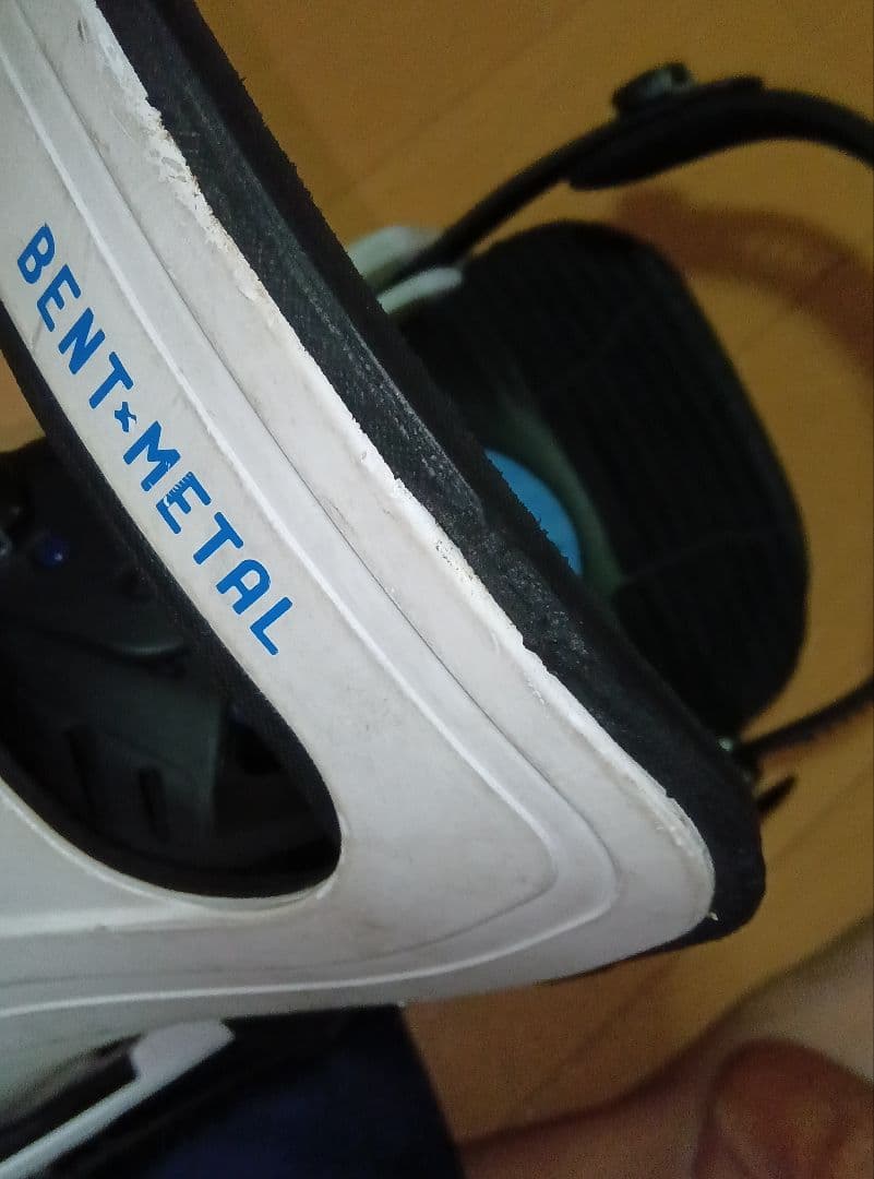 BENT-L スノーボードビンディング ホワイト/ブラック