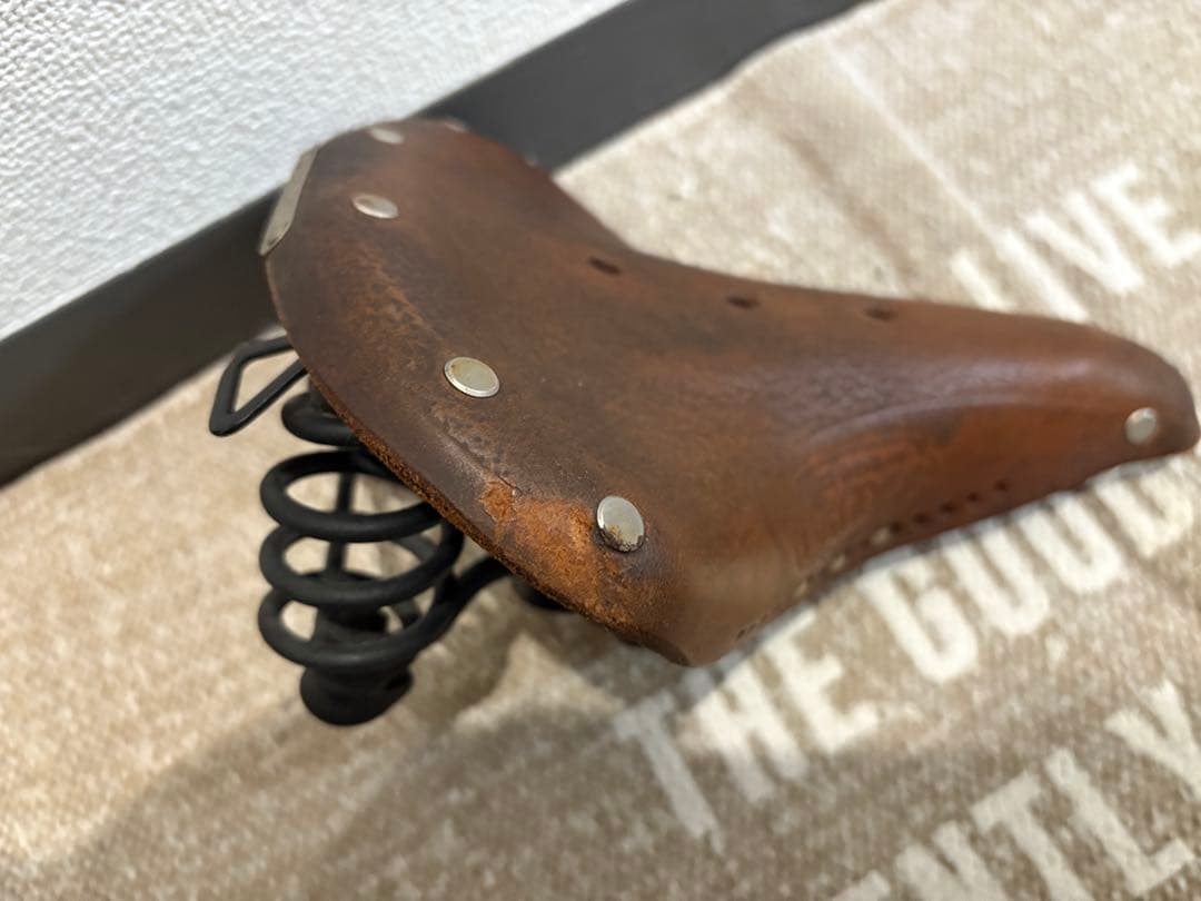 ブルックス　レザーサドルB67-S AGED D-TAN